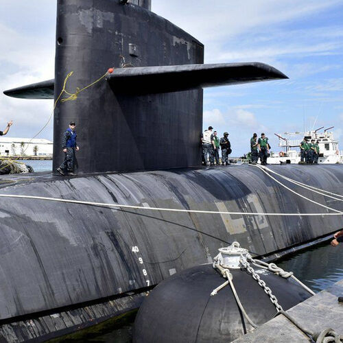 trường hợp công ty mới nhất về Advanced Submarine Fenders Ensure Gentle and Reliable Underwater Berthing Protection
