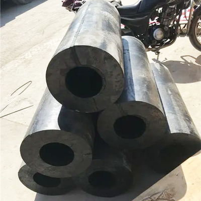 Chạy tàu thủy có hình trụ đáng tin cậy Chạy tàu kéo Chạy tàu cao su