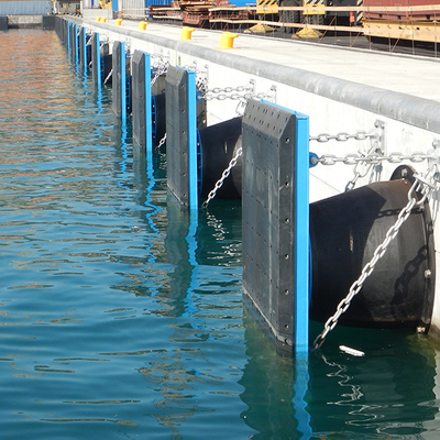 Chắn thuyền hạng nặng Marine Cone cho đường dốc RoRo / Bến tàu chở khách