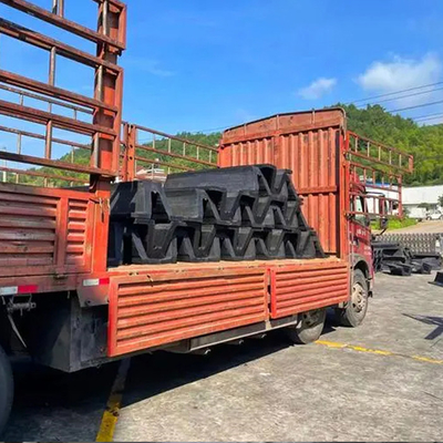 Cao su tự nhiên Loại V Fender Chiều cao 200mm-1000mm Chống mài mòn