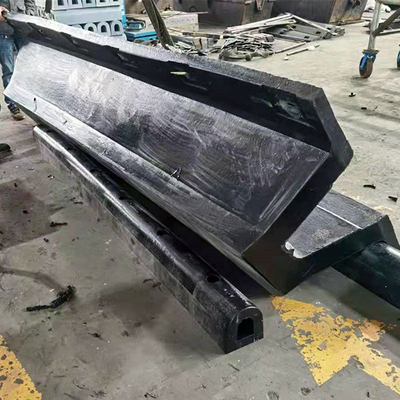 Chắn bùn cao su loại V Dock NBR 800 Chắn bùn neo thuyền an toàn