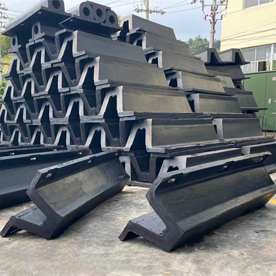PIANC2002 Chân đế cao su loại V Fender Chống rách hạng nặng