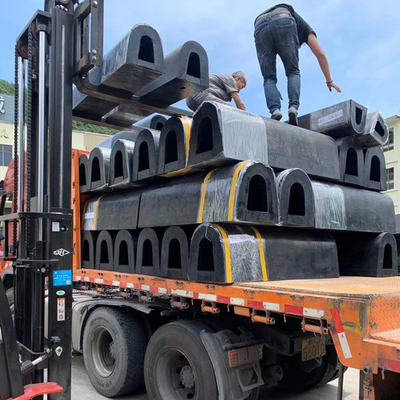 Chắn bùn loại D chịu nhiệt PIANC2002 Cao su đen để bảo vệ bộ đệm bến tàu