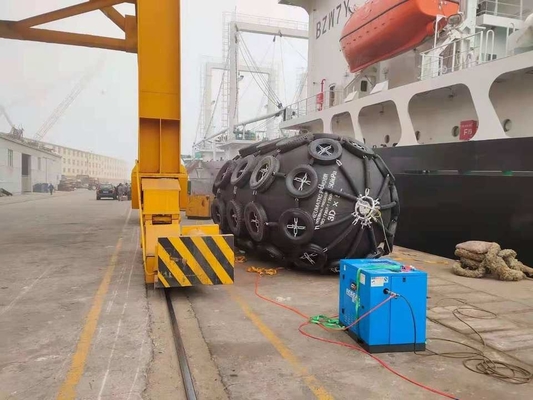 Tấm chắn bùn cao su khí nén 0,15 MPa Độ mài mòn thấp Hiệu suất ổn định