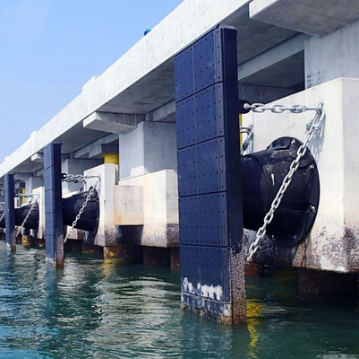 Tấm chắn bùn cao su hình nón 500mm Marine Protect cho bến cảng
