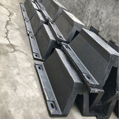 V-Shaped Harbor Rubber Boat Fenders cho ứng dụng hàng hải