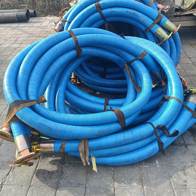 Ứng dụng ẩm ướt 21 bar Yokohama Seaflex Sts Hose cho hoạt động từ tàu sang tàu