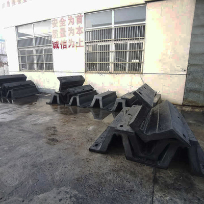 OEM Marina Fenders Dock / Port / Boat cao su hình V
