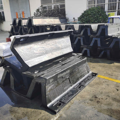 OEM Marina Fenders Dock / Port / Boat cao su hình V