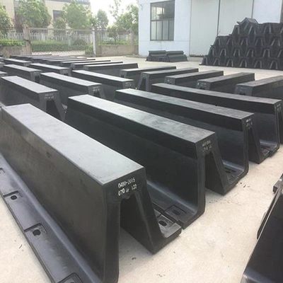Arch V 3500mm Dock cao su Fender đúc cao su Bumpers thuyền nổi
