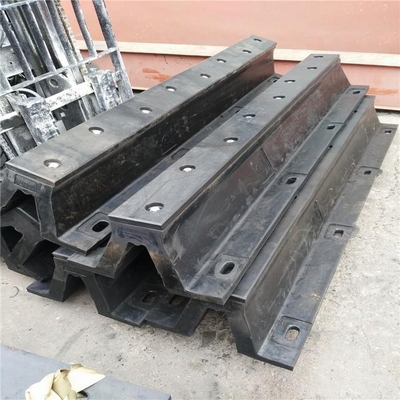 Máy phun cao su vòm biển hạng nhẹ cho tàu cắm