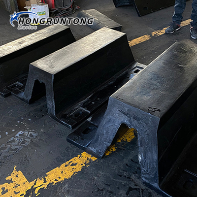 Chống thời tiết Marine Arch cao su Fender V Fenders Tug Boat Fender