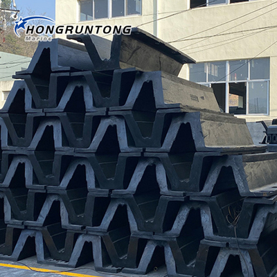 Không ồn Innovative V Fenders Arch Rubber Fender Marine Arch Rubber Fender