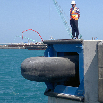 Sản phẩm bán nóng Dock Roller Fender Corner Rubber Fender Wheel Fender