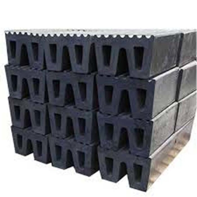 Black Shock Tug Boat Fenders Marine Fenders Thiết bị cảng để bảo vệ bến cảng