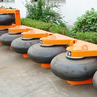 Vòng chắn lăn Vòng chắn bánh xe đen Để bảo vệ tàu và tàu