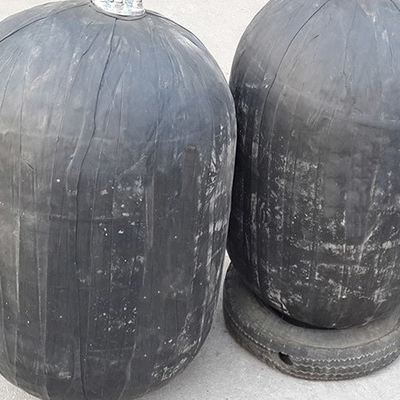 Máy bảo vệ tàu với tiêu chuẩn ISO17357 2014 cho tàu đóng cảng
