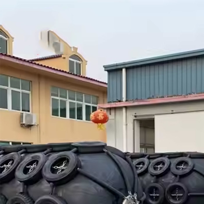 Tính chất đàn hồi cao Baby Fenders tương thích với các loại tàu khác nhau