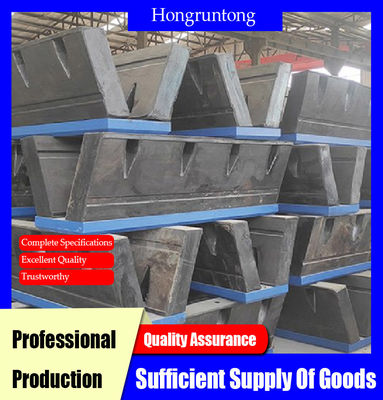 Phòng chống tia cực tím Dock Fender cao su hấp thụ năng lượng cao lực phản ứng thấp