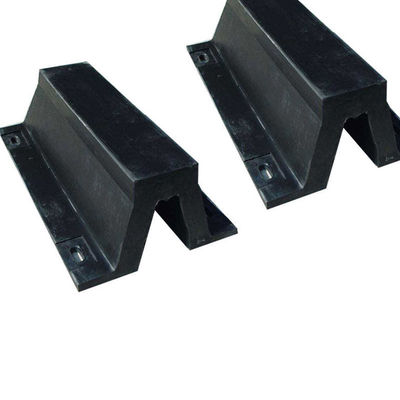Phòng chống tia cực tím Dock Fender cao su hấp thụ năng lượng cao lực phản ứng thấp