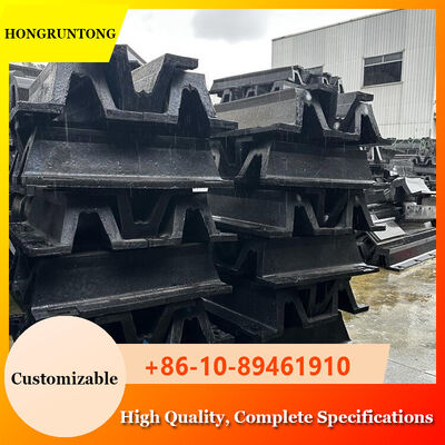 Phân phối lực đồng nhất Arch Rubber Fender Bảo trì thấp Khả năng chống nén cao