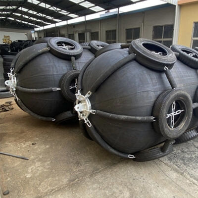 Yokohama Pneumatic Rubber Fender với khả năng chống ăn mòn, hấp thụ cú sốc và thiết kế nhẹ cho các ứng dụng trên biển