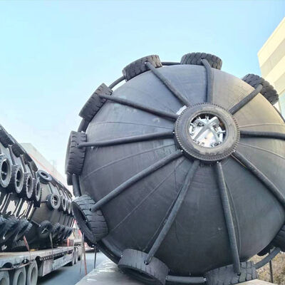 Yokohama Marine Rubber Fender với khả năng hấp thụ cú sốc tuyệt vời, chống ăn mòn và có thể sử dụng nhiều lần để bảo vệ tàu