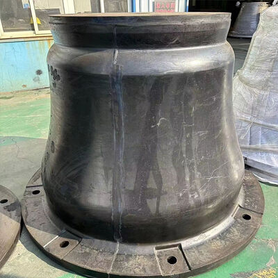 Vỏ cao su nón có độ hấp thụ tác động cao, chống ăn mòn nước biển và tuổi thọ dài